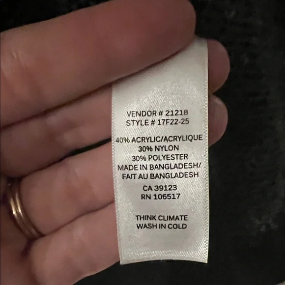 4/$20 Northern Reflections Colorblock Cardigan in Purple, Blue, and Gray - Picture 3 of 4